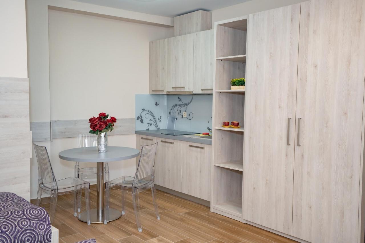 Bed&Breakfast Novalis 노바야 외부 사진